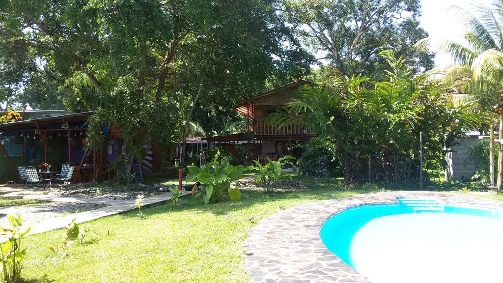Hakuna Matata Hostel Cahuita Exterior foto