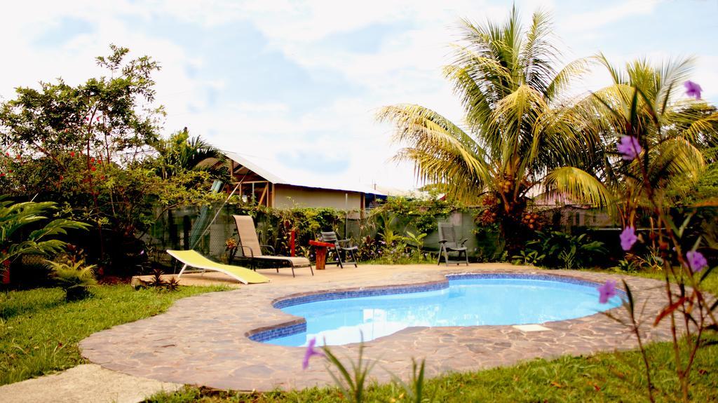 Hakuna Matata Hostel Cahuita Exterior foto