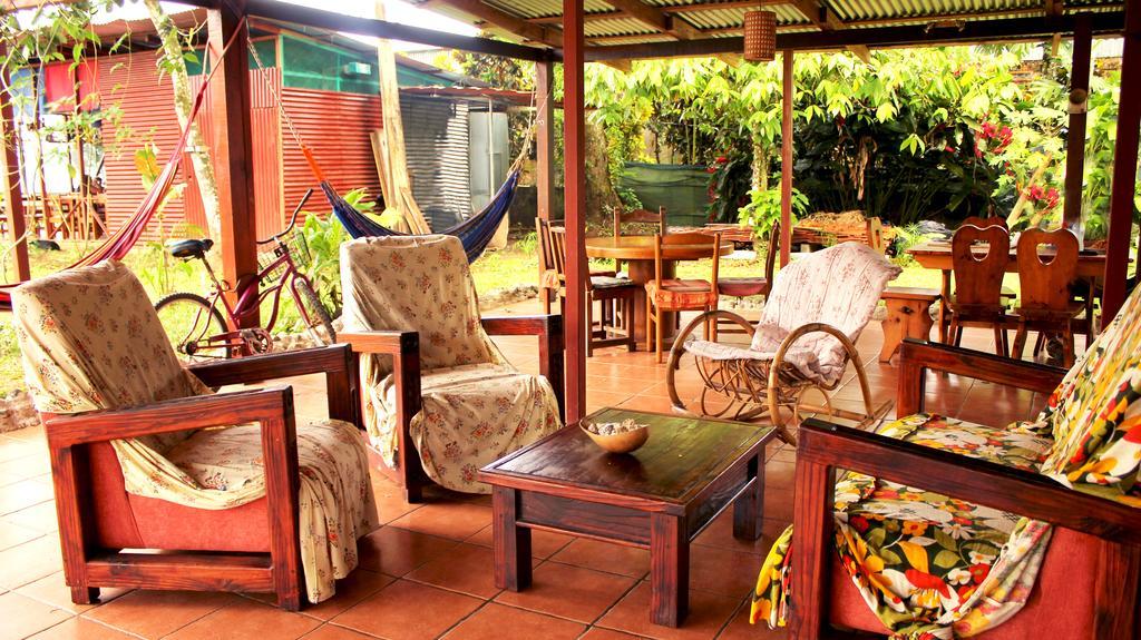 Hakuna Matata Hostel Cahuita Exterior foto